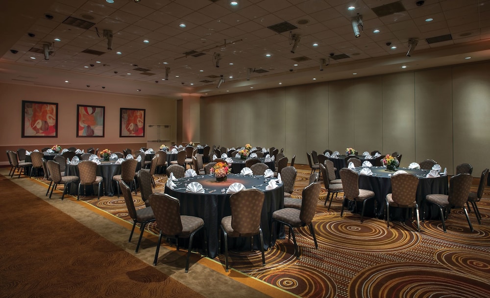 Gold Strike Casino Resort 61/69