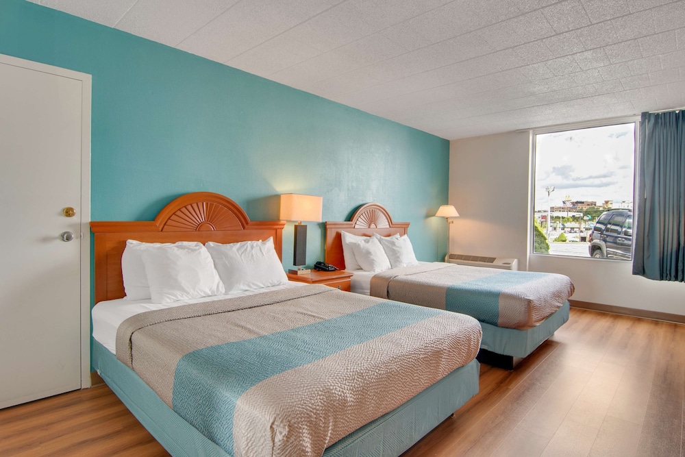 Motel6 Clarion, PA 16/50