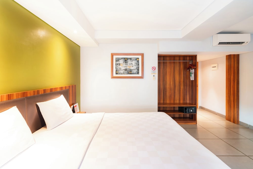 Super, Express, King Bed, Queen Bed