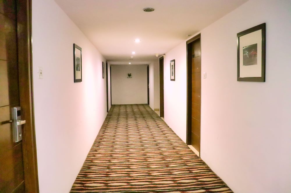 Hotel Clarks Collection Bhavnagar 3/50