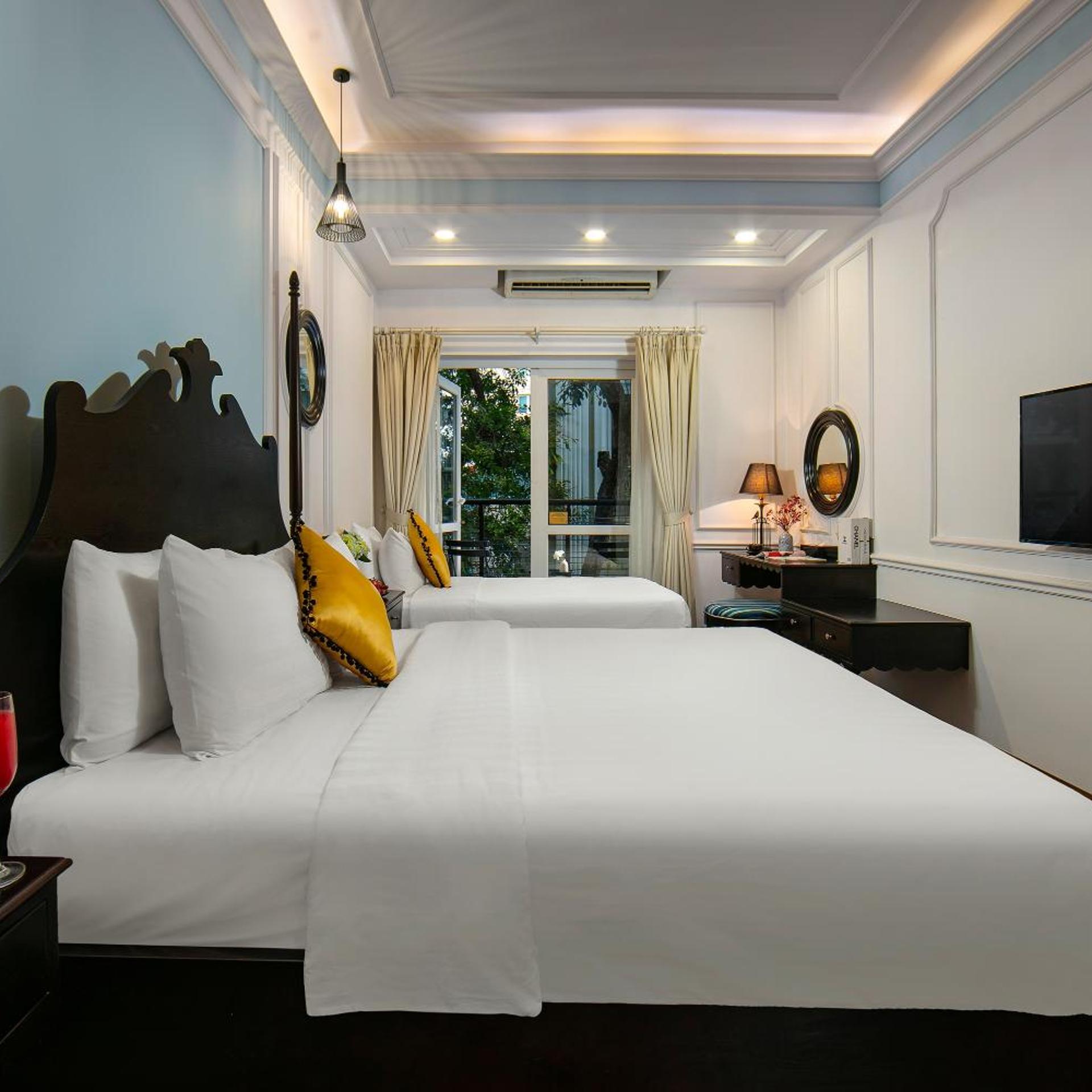 Artisan Boutique Hotel 10/38