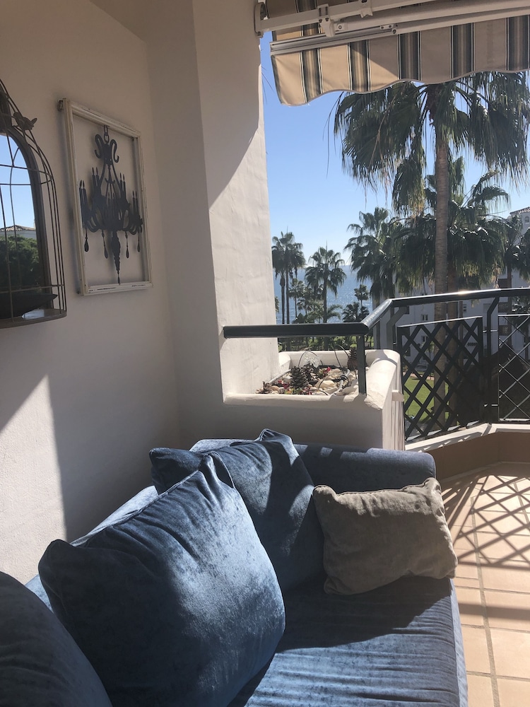Mi Capricho Beachfront Apartment - Sitio De Calahonda 43/50