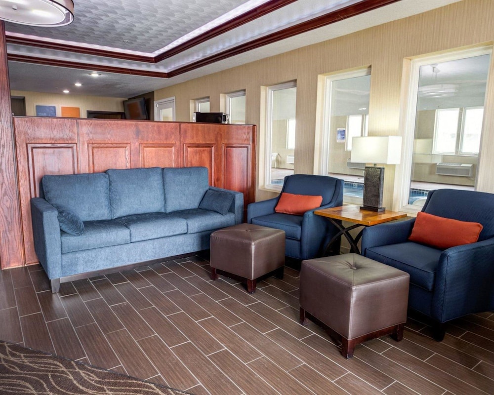 Comfort Inn Kearney Liberty 22/30