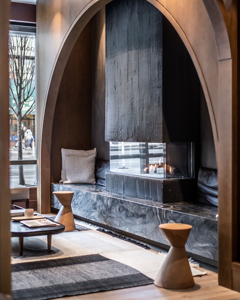Kimpton Saint George Hotel 42/83