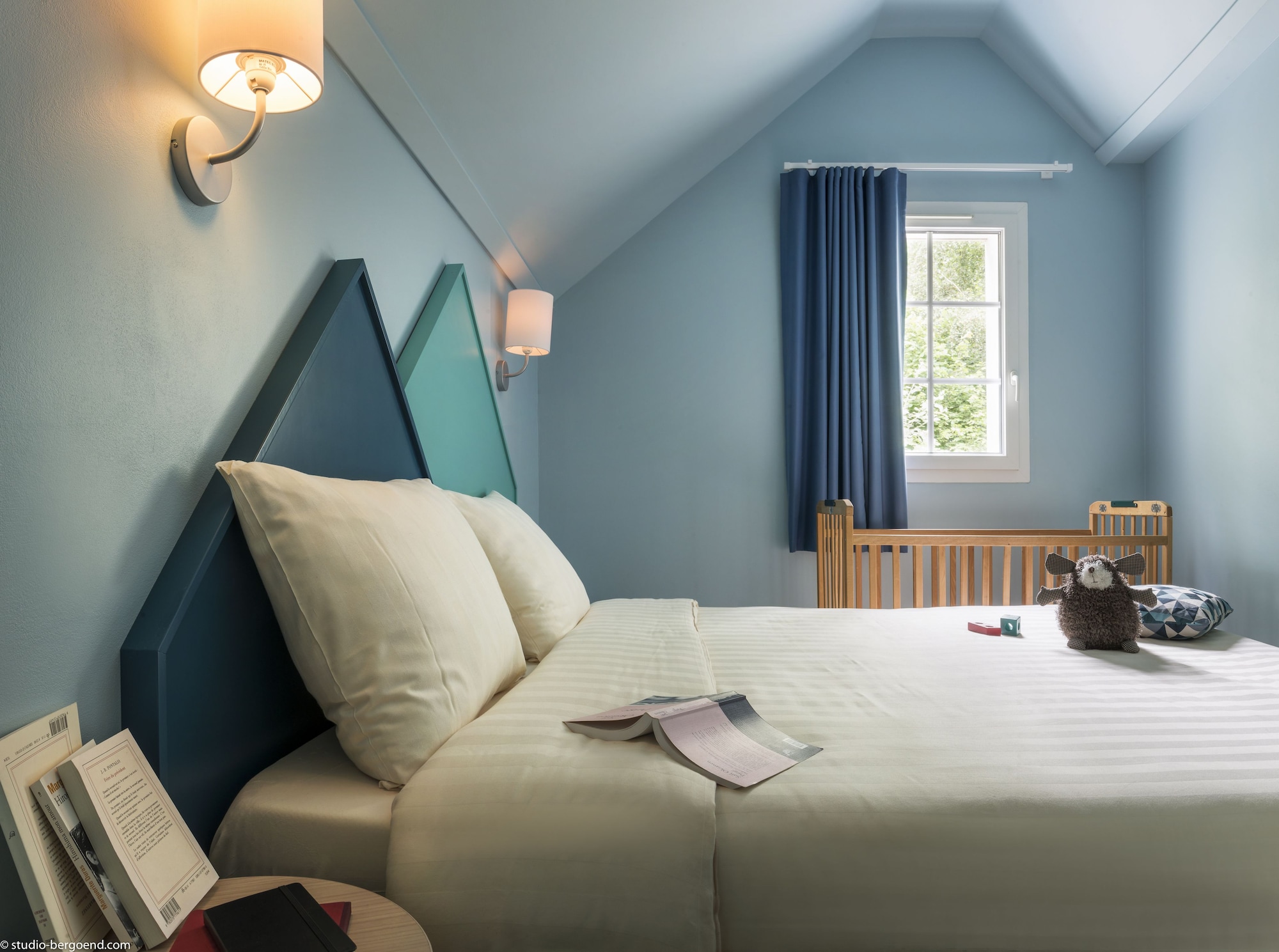 Design, Comfort, Cottage, Double and Twin Beds