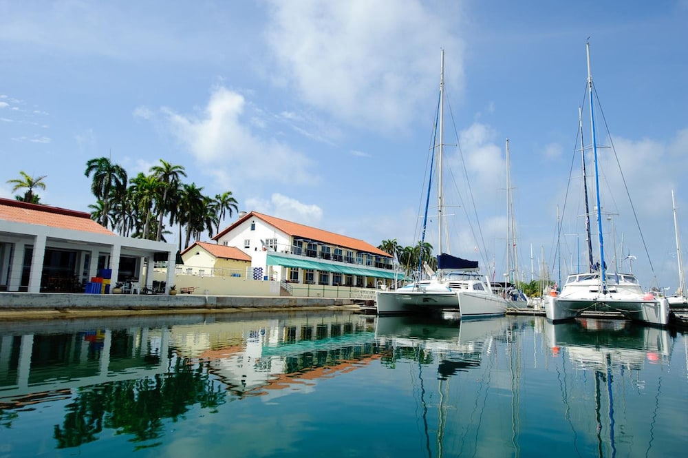 Marina Hotel at Shelter Bay 44/50