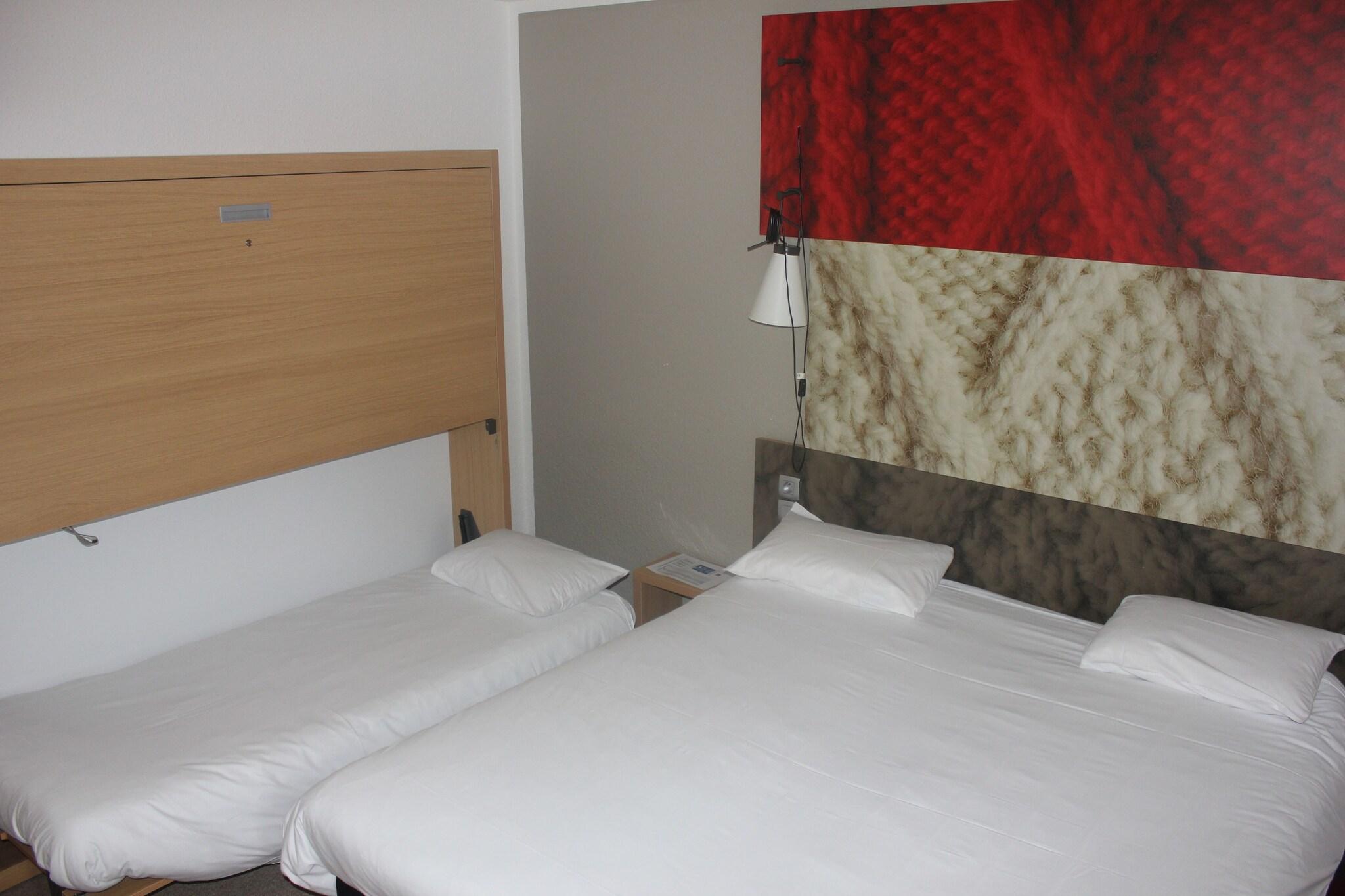 غرفة عائلية، B&B Hotel Mons Gare 2/2