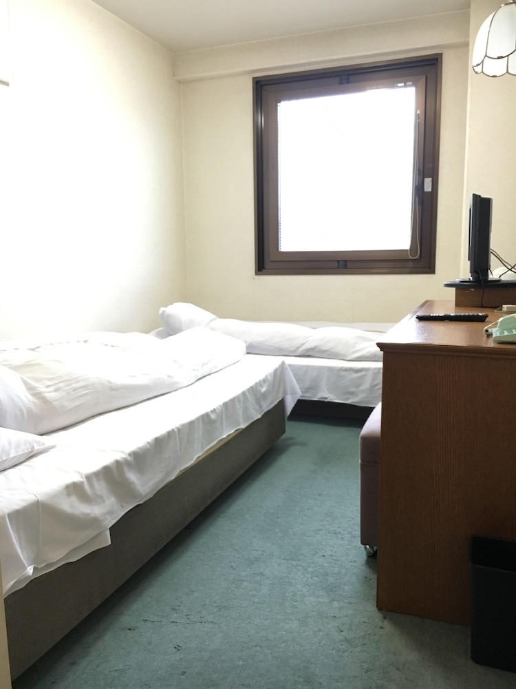 Aoi Business Hotel 14/52