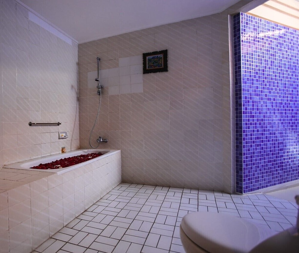 1 Bedroom, Premier, Twin Beds, Garden View, New Sunari Lovina Beach Resort (ex Kutus Kutus Sunari Beach Resort) 8/10