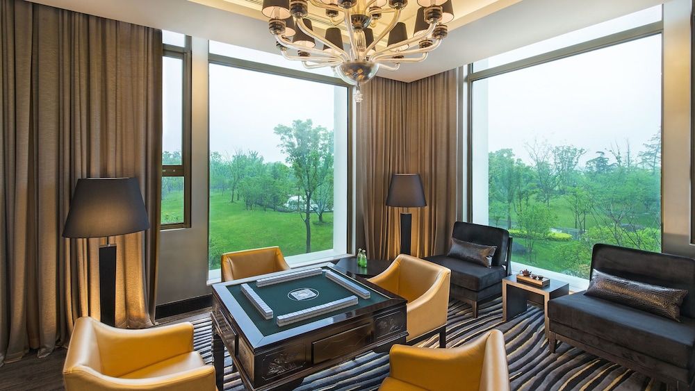 Jinji Lake Grand Hotel Club 25/57