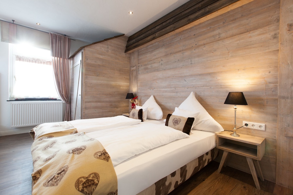 Hotel Nuhnetal 14/50
