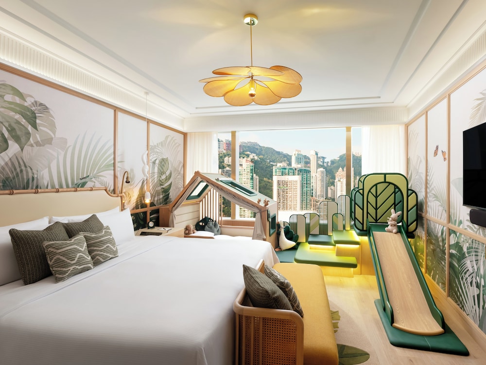 GARDEN, LODGE, KING BED