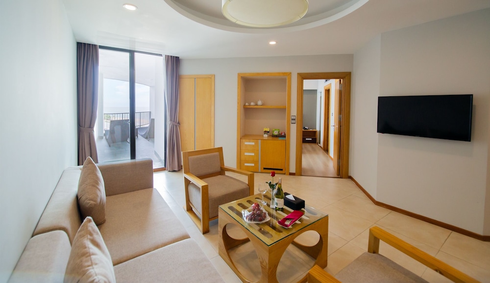 Dragon Sea Hotel Sam Son 78/95