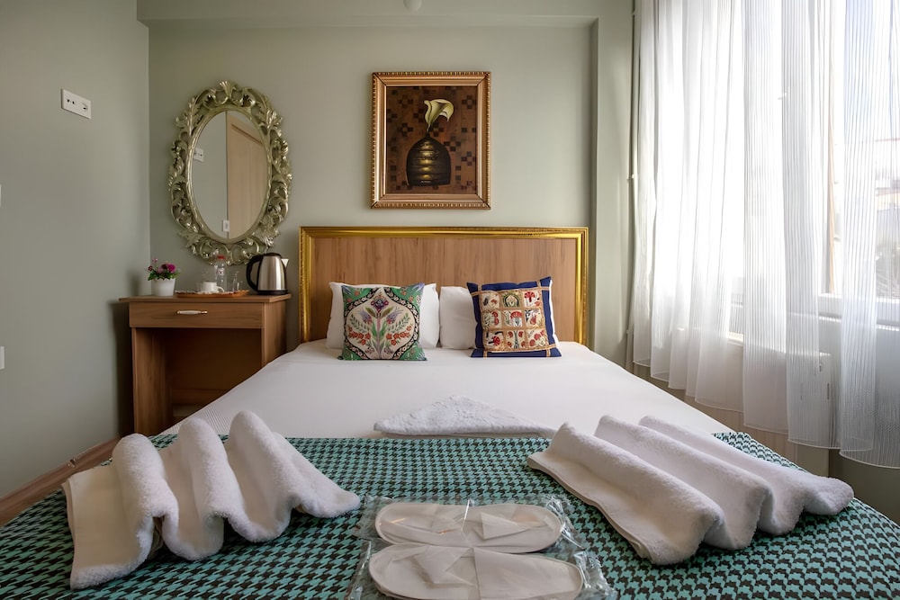 غرفة قياسية بسرير مزدوج، Sofia Corner Hotel 4/6