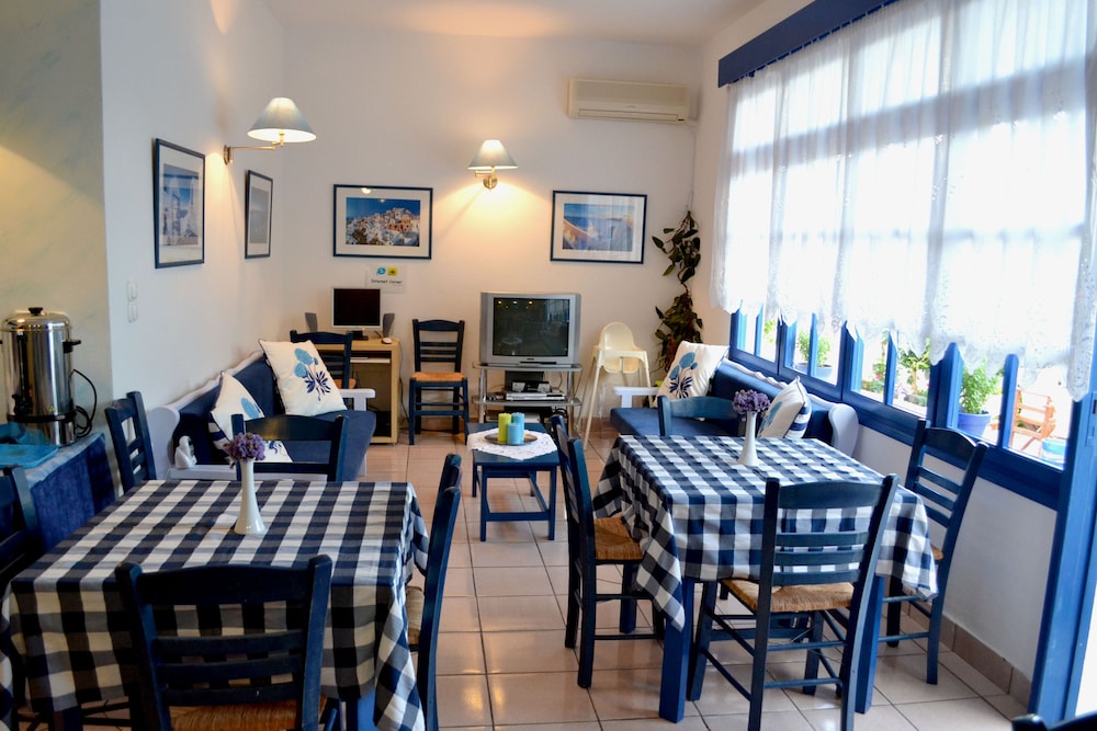 DILION HOTEL 47/59