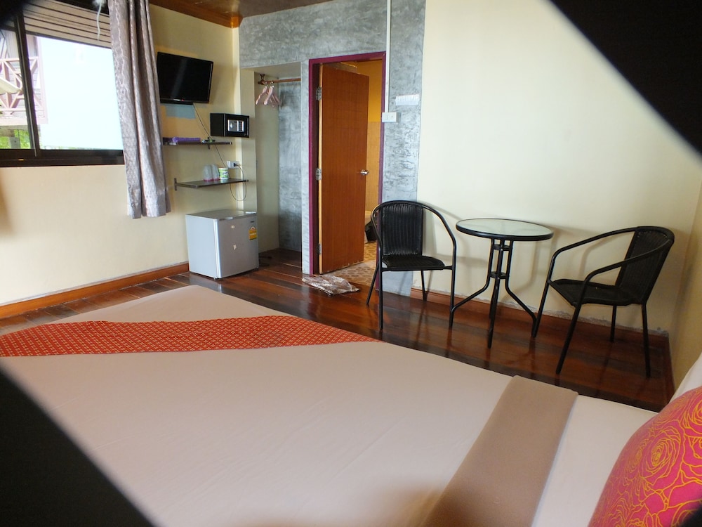 BOTTLE BEACH 1 RESORT 31/74