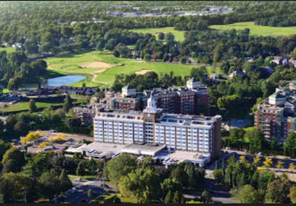 The Garden City Hotel in GARDEN CITY - NY