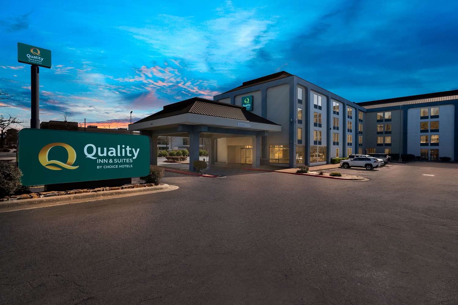 Quality Inn and Suites North Little Rock 24/26