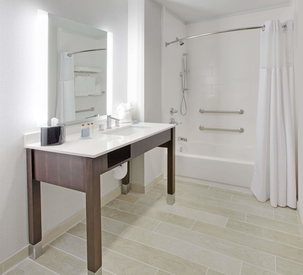 Wingate By Wyndham San Angelo 33/39