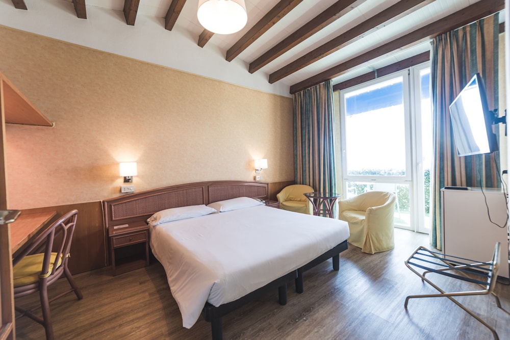 Albergo Santa Maria 22/43