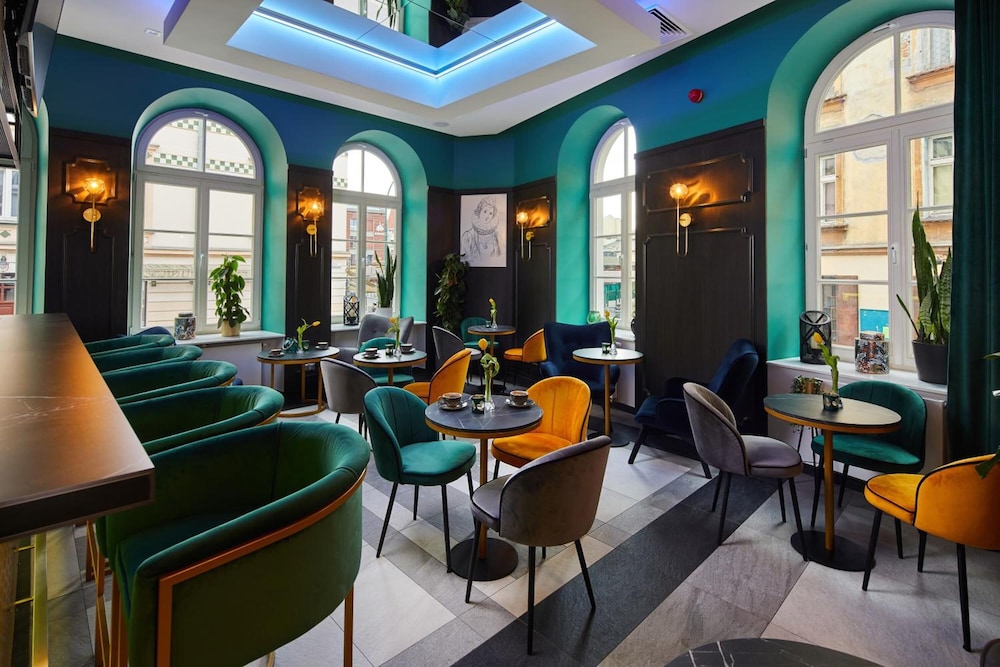 Hotel Estera 51/62