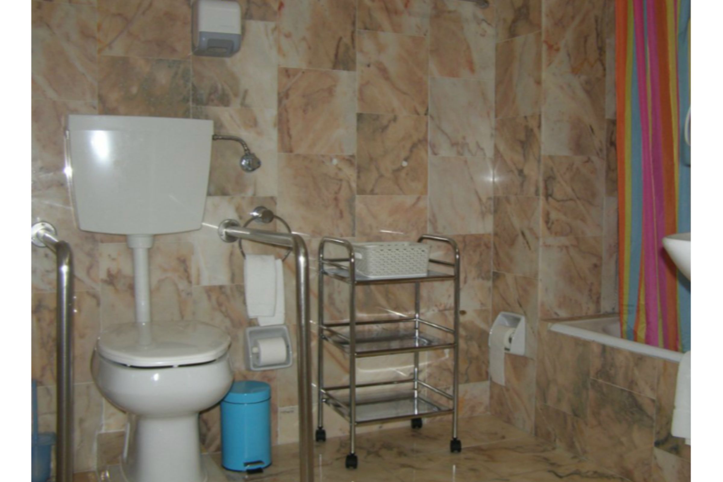 Algar Apartments 27/27