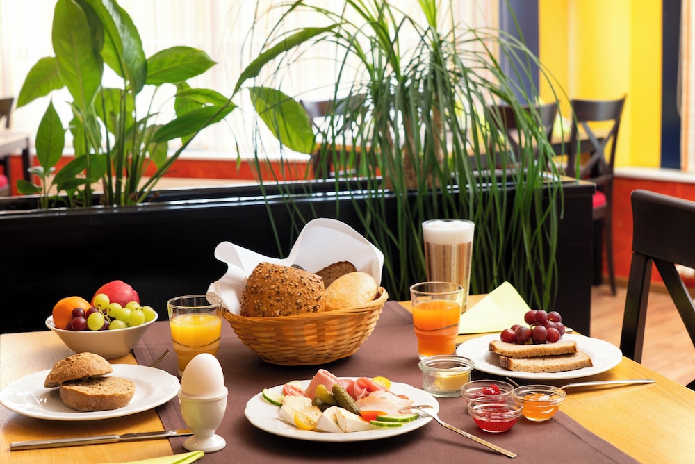 ates Hotel Lampertheim 14/21