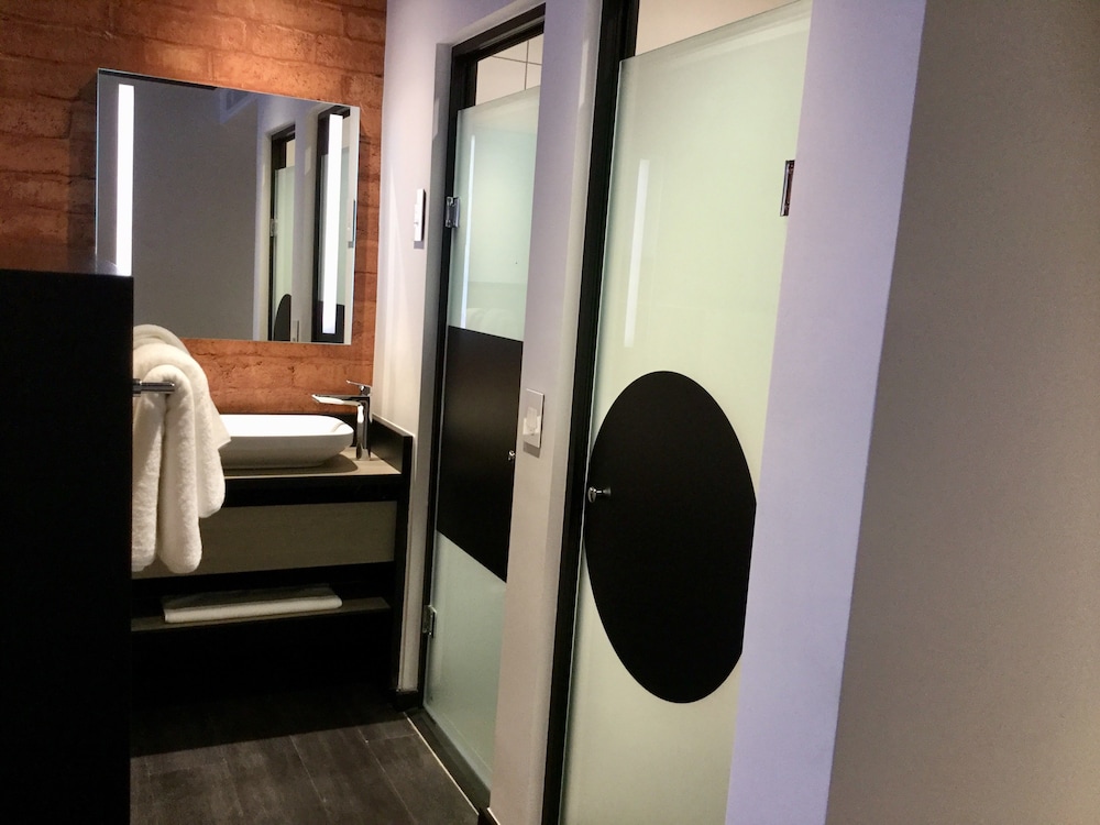 Onomo Hotel Kigali 65/70
