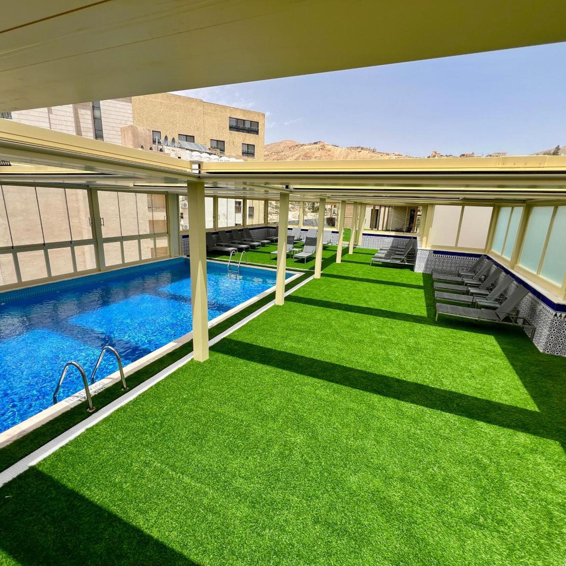 Petra Moon Hotel 55/58