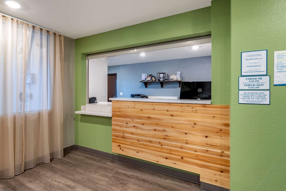 WoodSpring Suites Brunswick 4/31