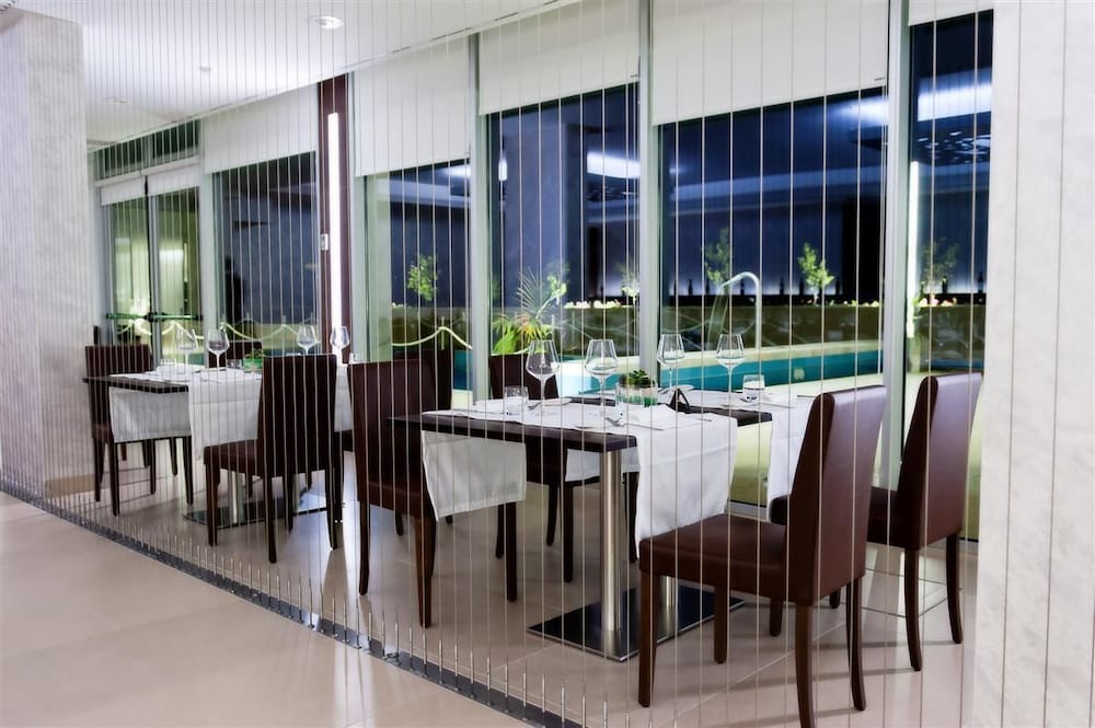 Vea Resort Hotel 46/63