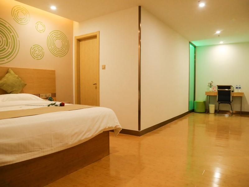 GreenTree Inn Nanjing Pukou District Qiaolin 10/25