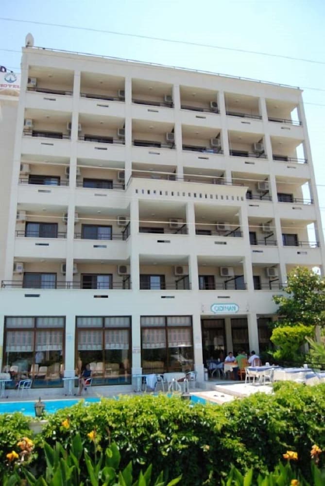 Cidihan Hotel 1/21