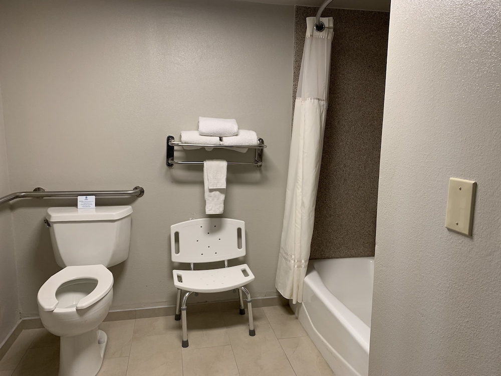 Best Western Center Inn 16/38