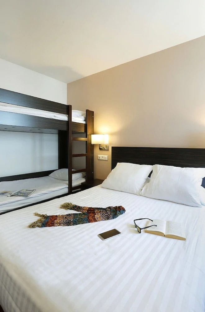 GRAND HOTEL SENIA 35/65