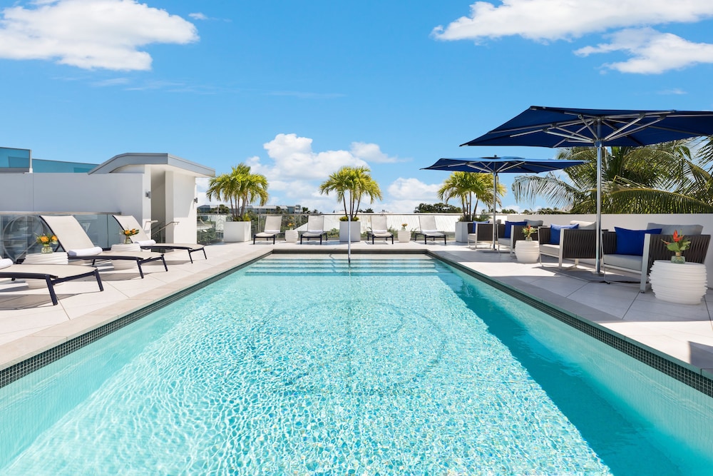H2o Suites Hotel 56/58