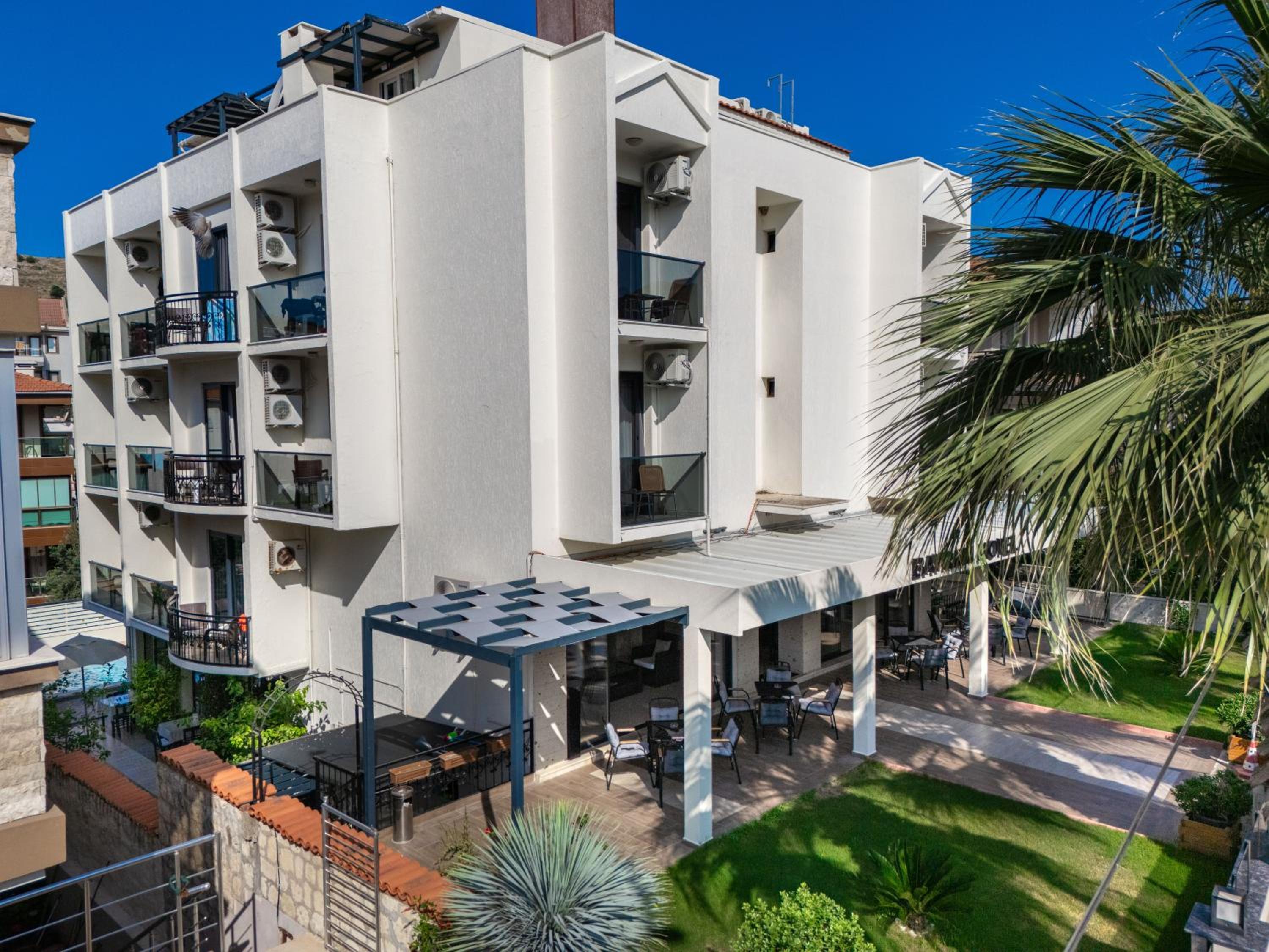 Bayram Hotel 7/50