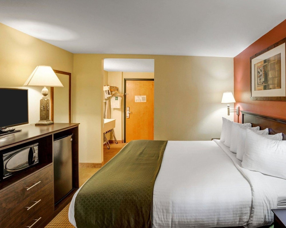 Quality Inn Ashland Lake Superior 13/49