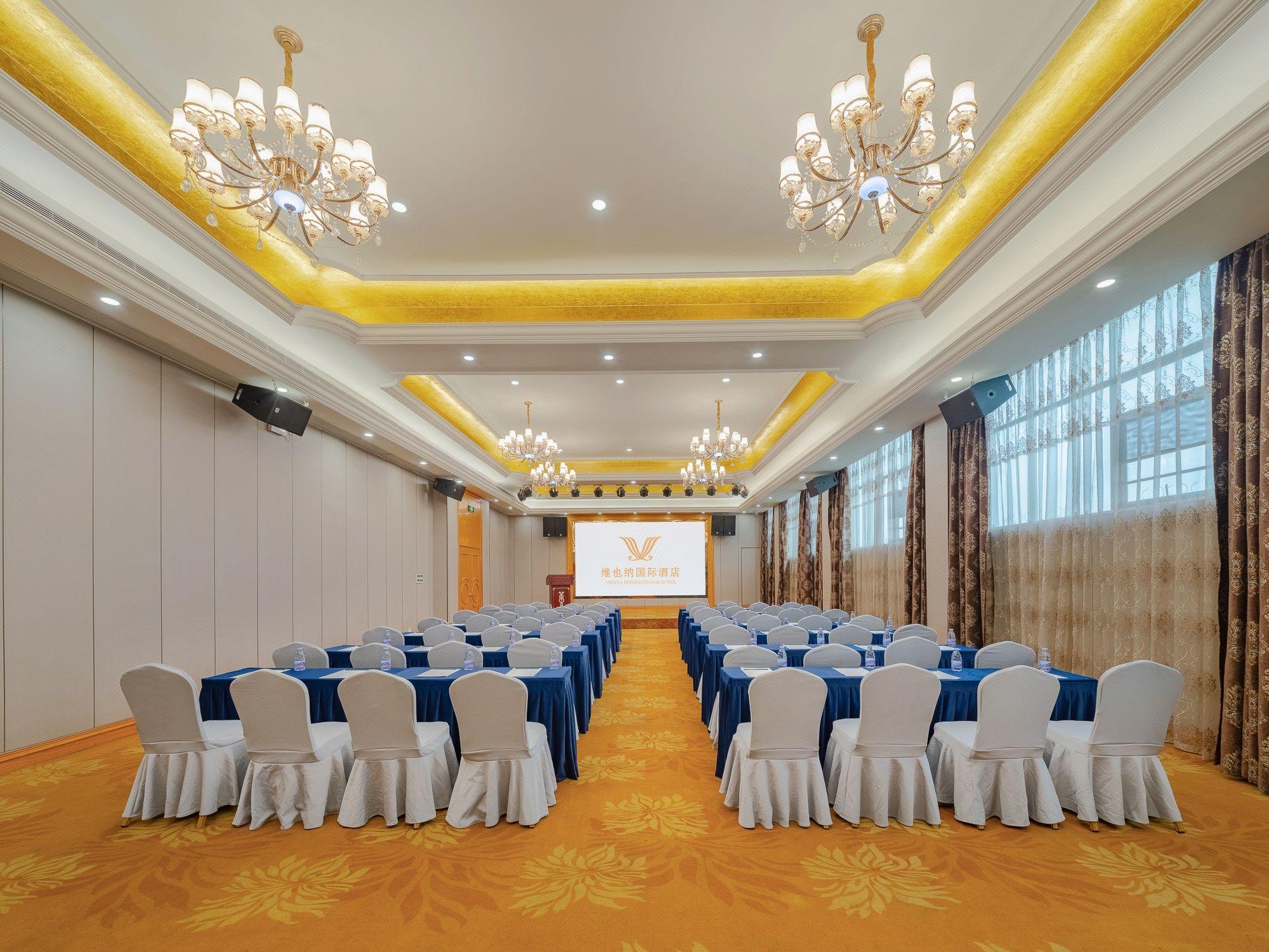 Vienna International Hotel (Dongguan Hengli Zhongshan Road) 40/46