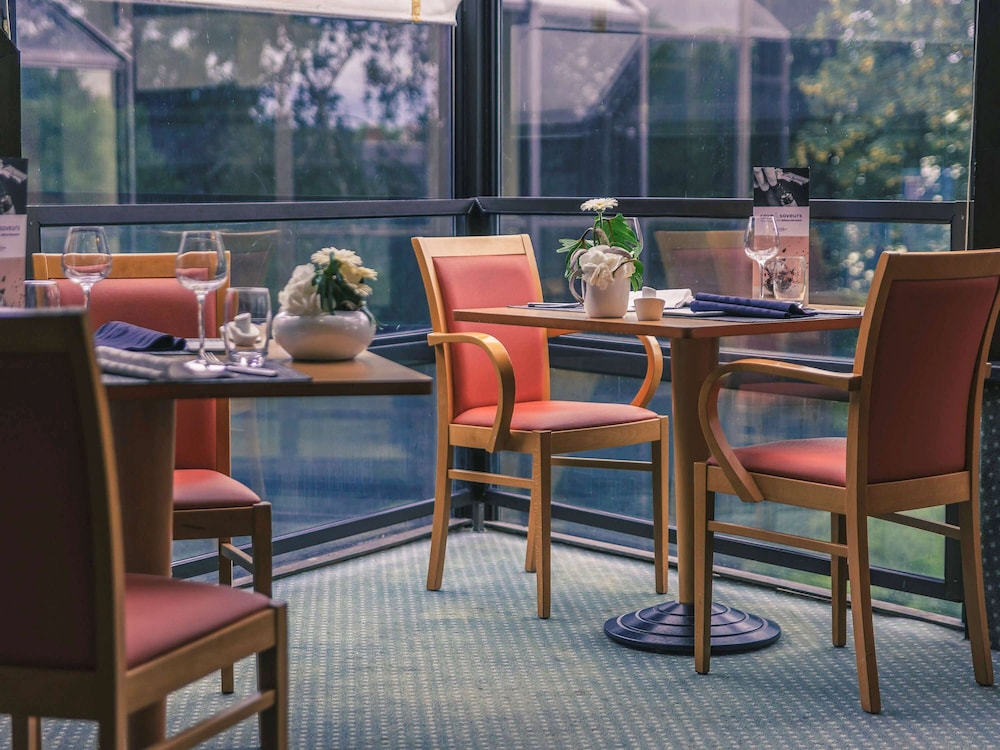Mercure Angers Centre De Congres 45/65