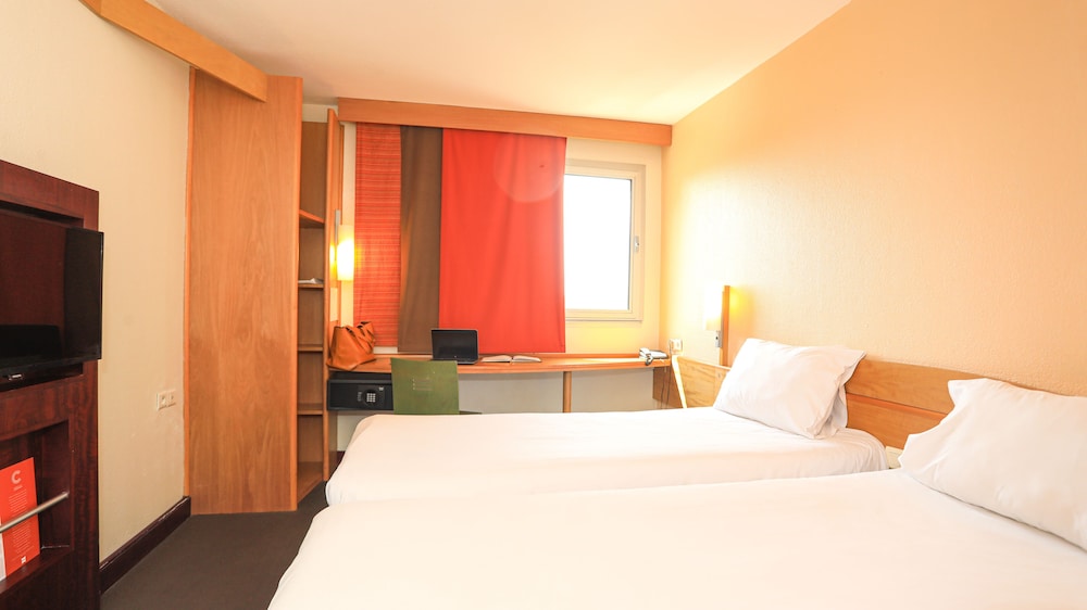 Ibis Styles Abidjan Plateau 13/49