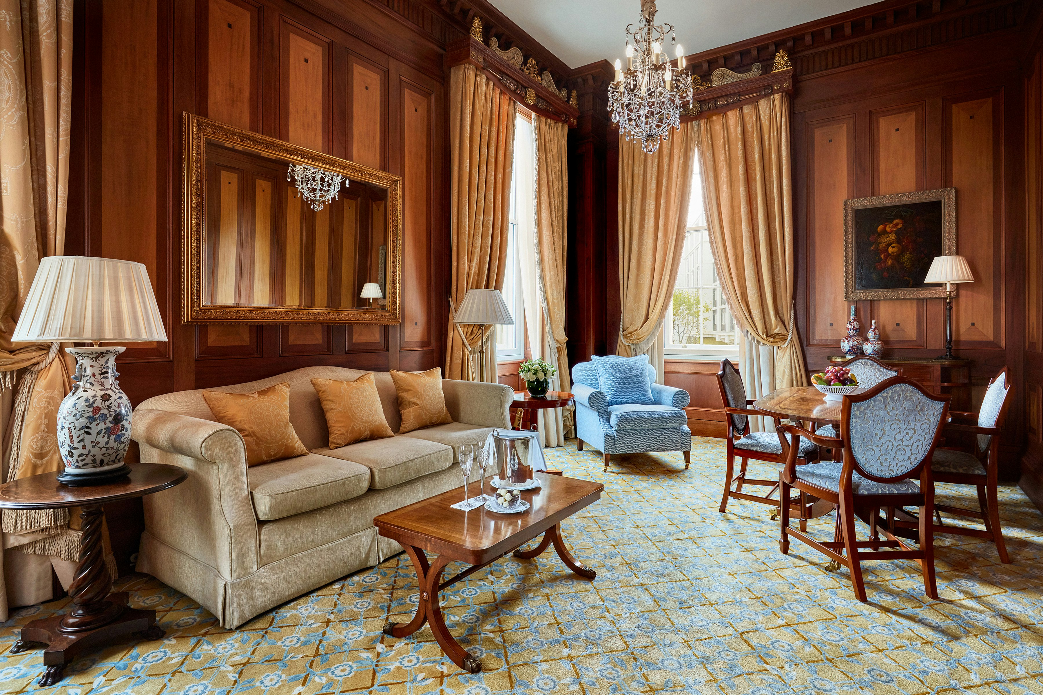 The Lanesborough 57/81