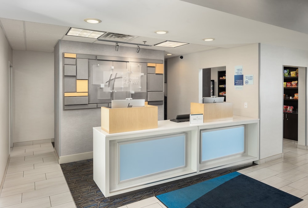Holiday Inn Express Carrollton, an IHG Hotel 3/47