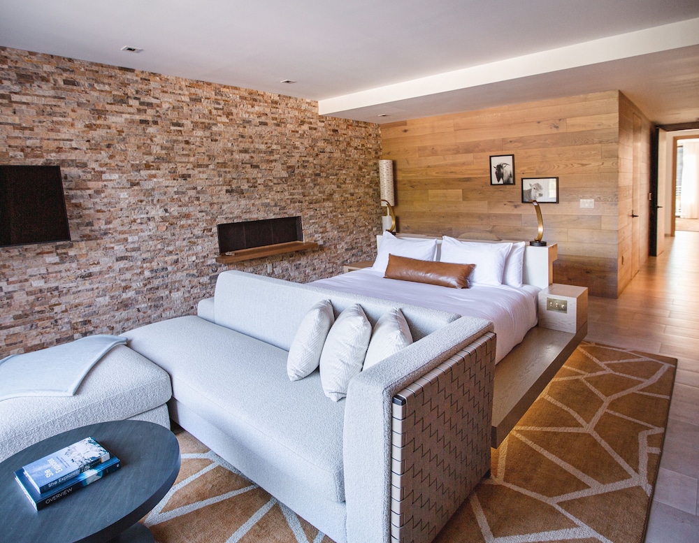 The Lodge at Blue Sky Auberge Resorts Collection 16/67