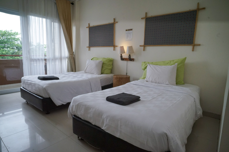 Superior, Twin Beds