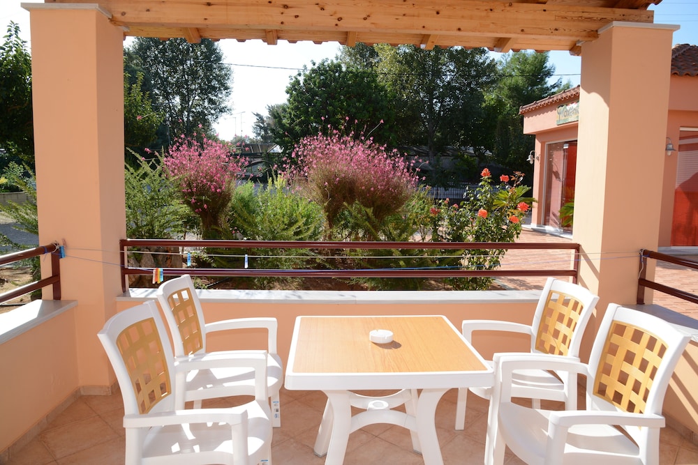 Marias Filoxenia Suites 37/50