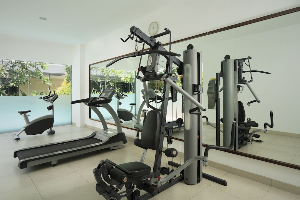 Hotel Santika Mataram 29/70