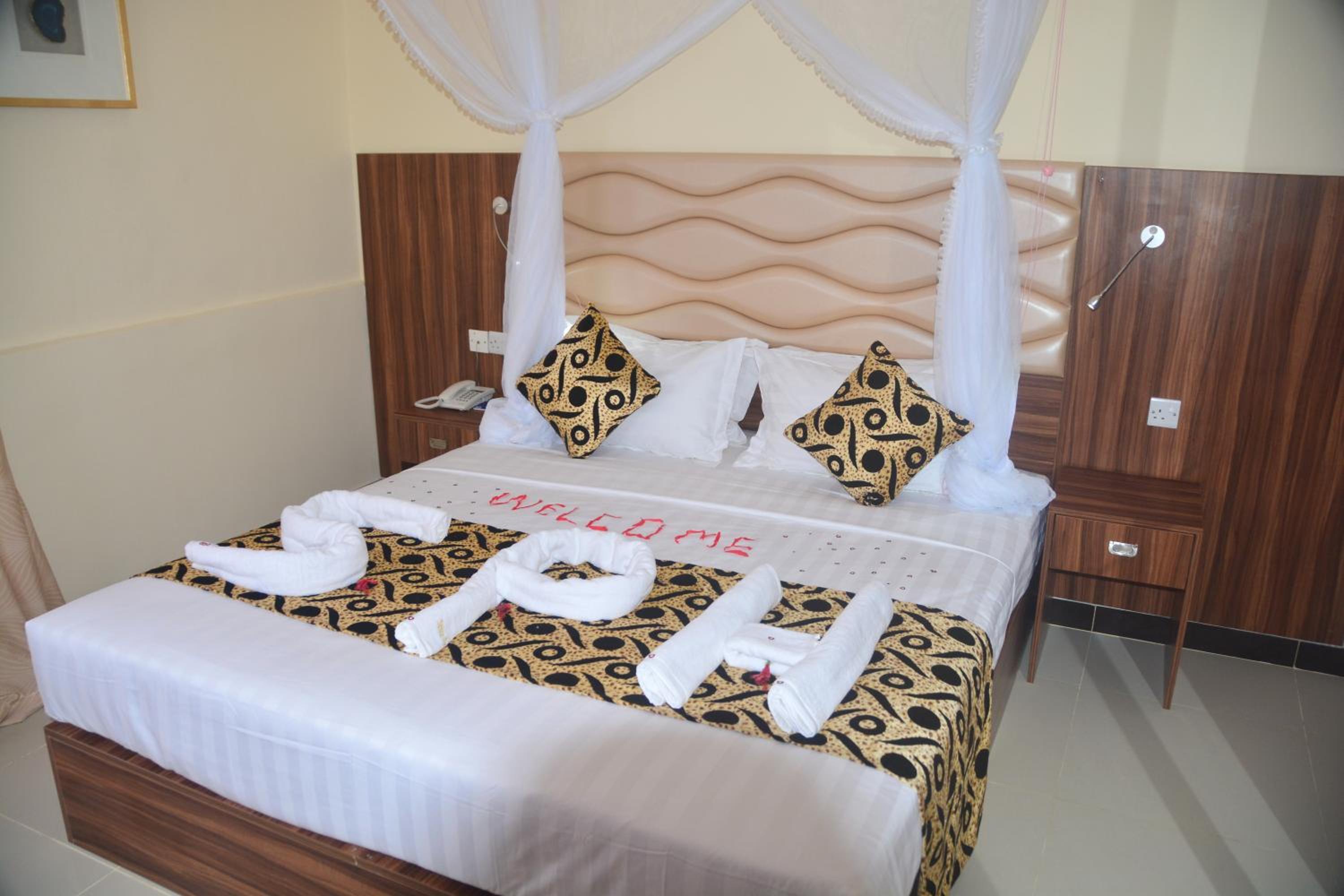 غرفة بسرير مزدوج بحمام خاص، Spice Palace Hotel 3/10
