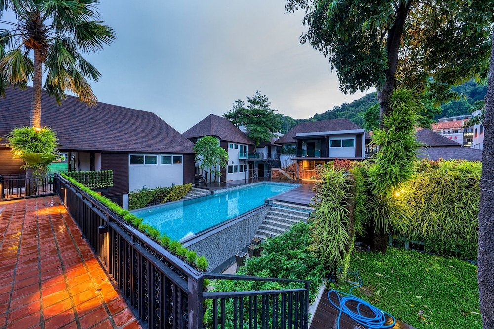 The Cliff Elegance Resort 19/35