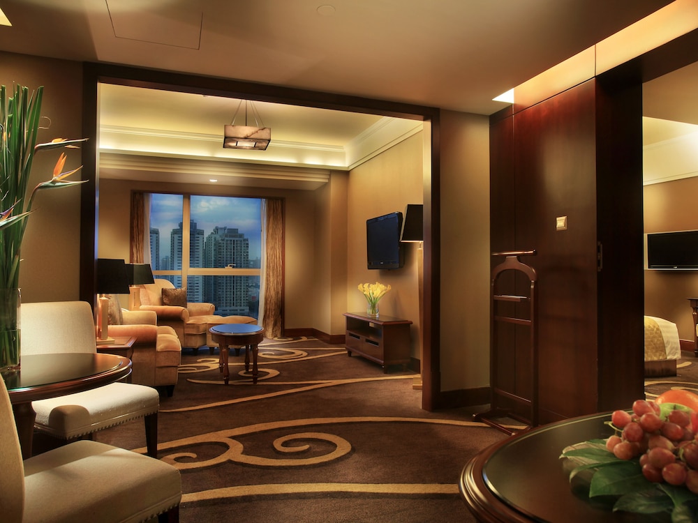 Sheraton Futian 33/47